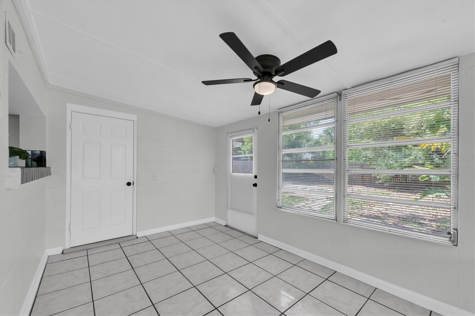 DOTSONS GROVE ESTATES - Residential