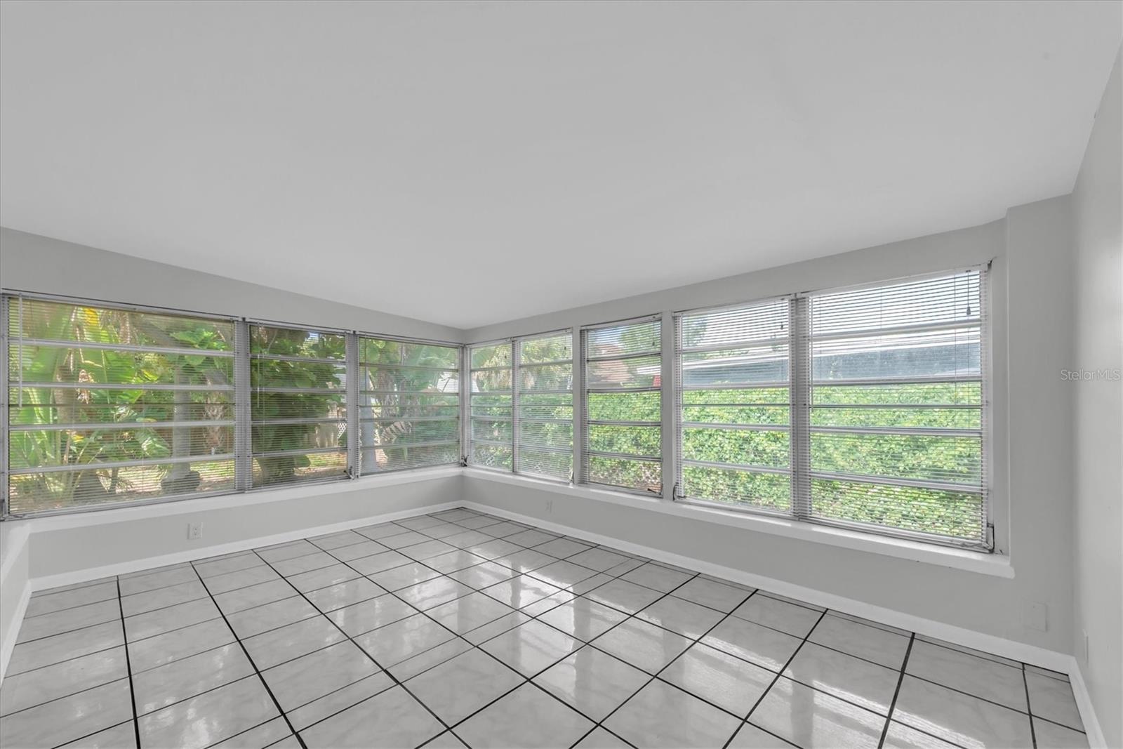 DOTSONS GROVE ESTATES - Residential