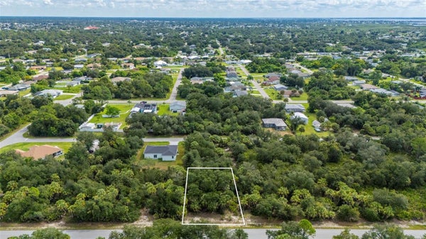 3304 MONARCH ST, PORT CHARLOTTE, FL 33948 - Image e2879e149bc3fb928ef5488f649aeba9/3240869953