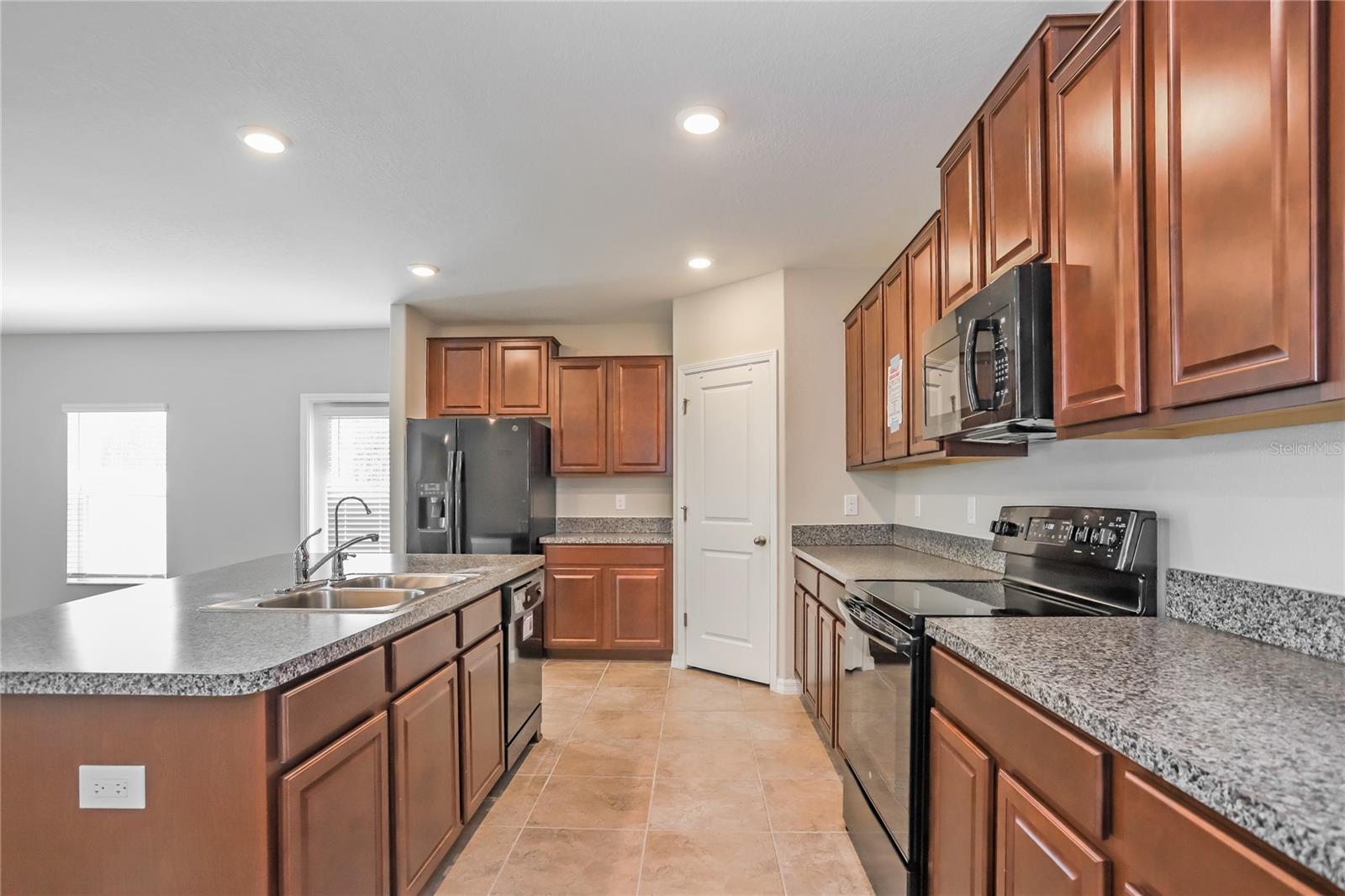 AYERSWORTH GLEN PH 3B - Residential Lease