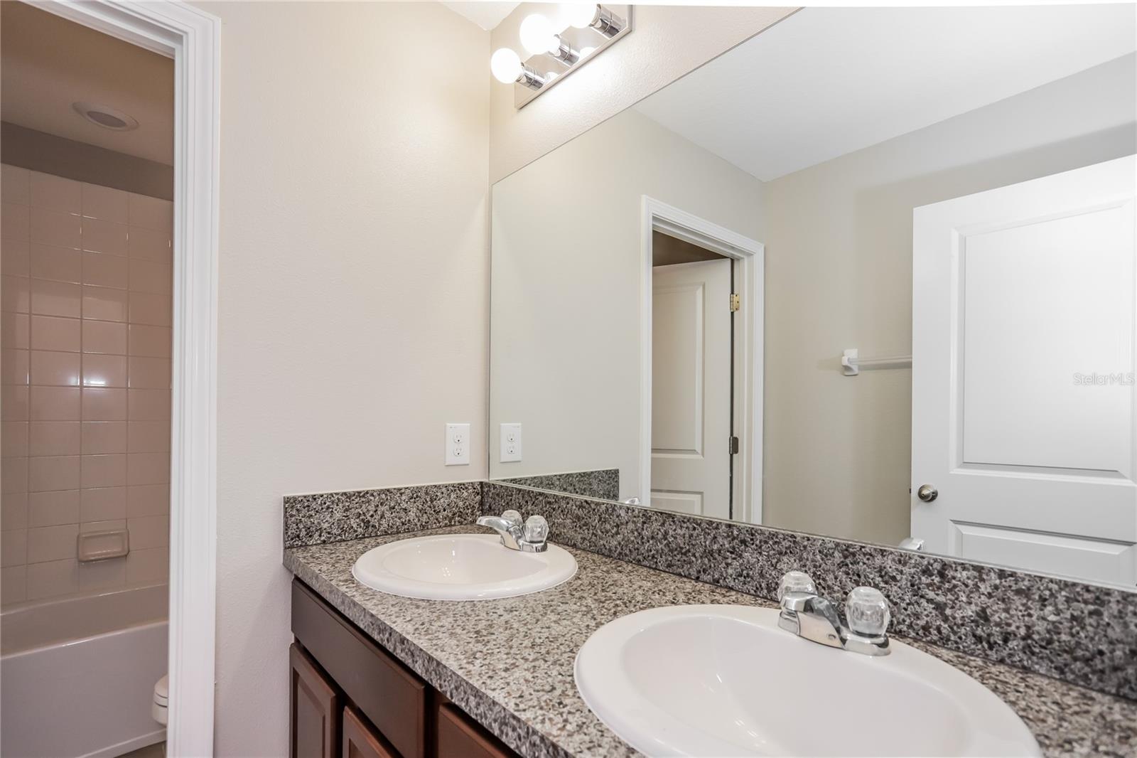 AYERSWORTH GLEN PH 3B - Residential Lease