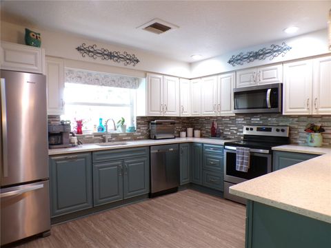 Tiny photo for 11418 Cypress Drive, Clermont, FL 34711 (MLS # G5102082)