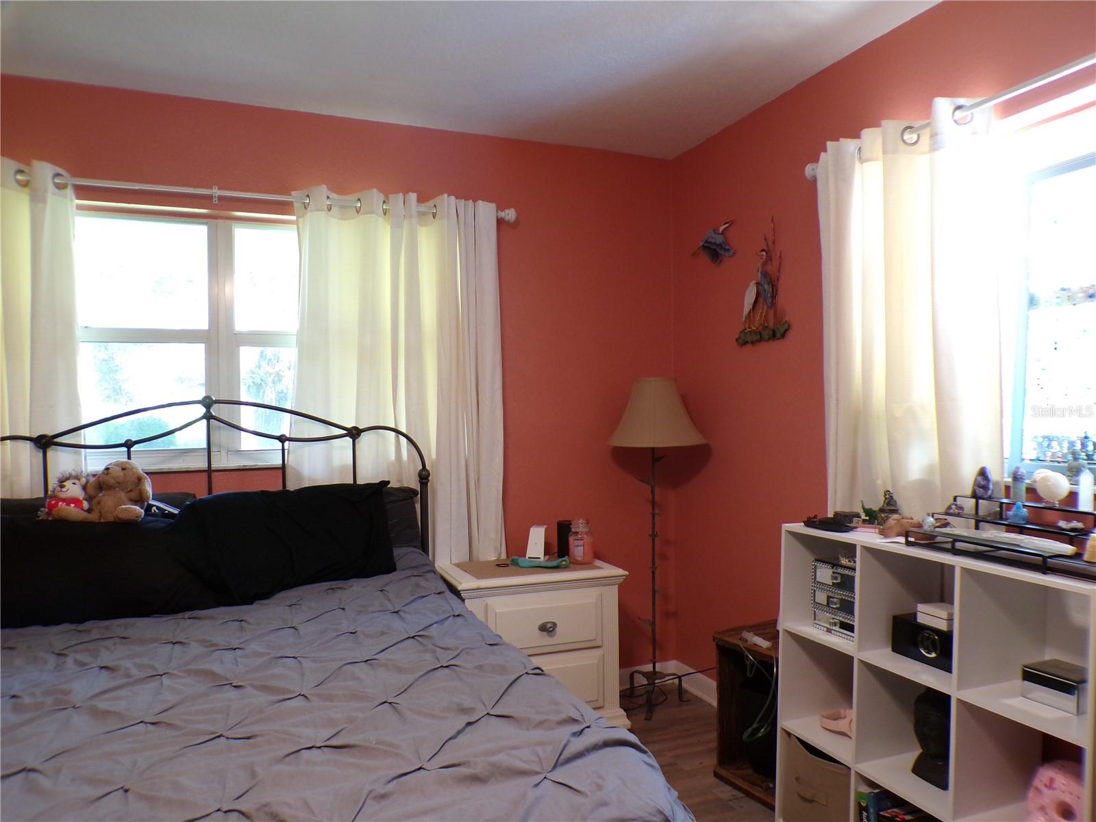 SHOREWOOD PARK - Residential