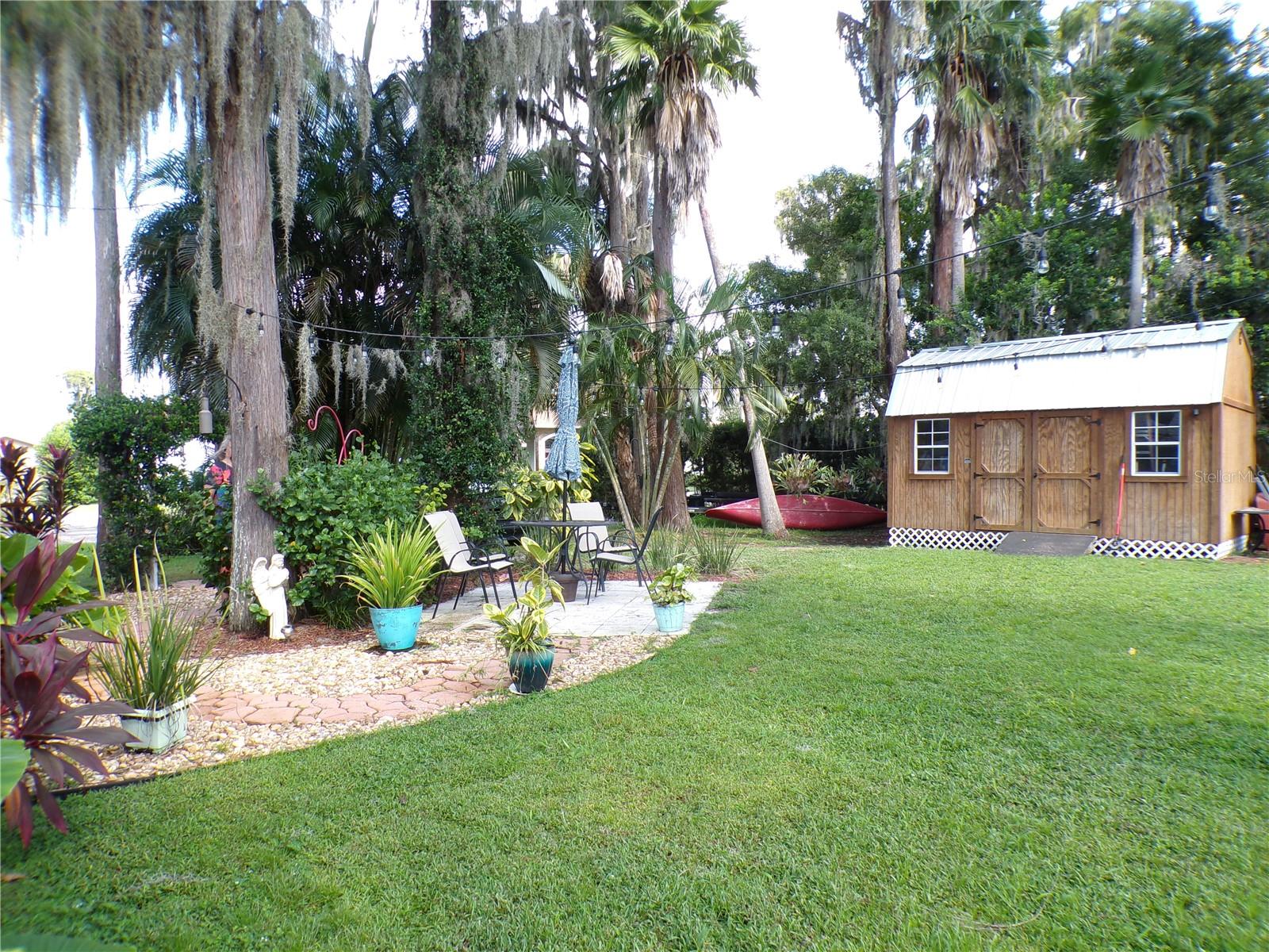 SHOREWOOD PARK - Residential