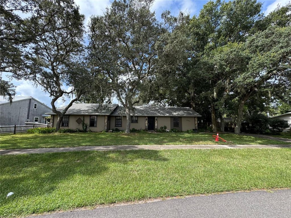 Photo of 771 Tumblebrook Drive, Port Orange, FL 32127 (MLS # V4945244)