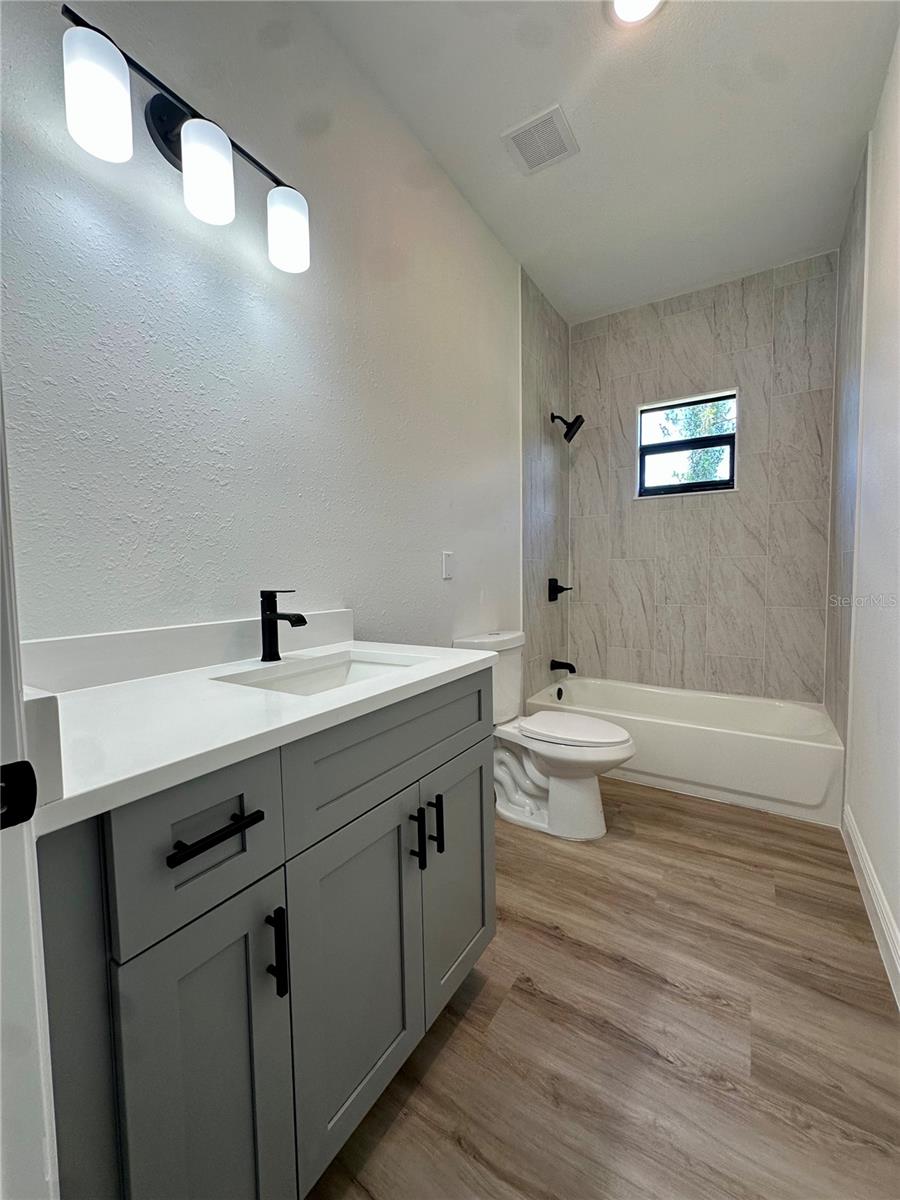 PORT CHARLOTTE SUB 30 - Residential Lease