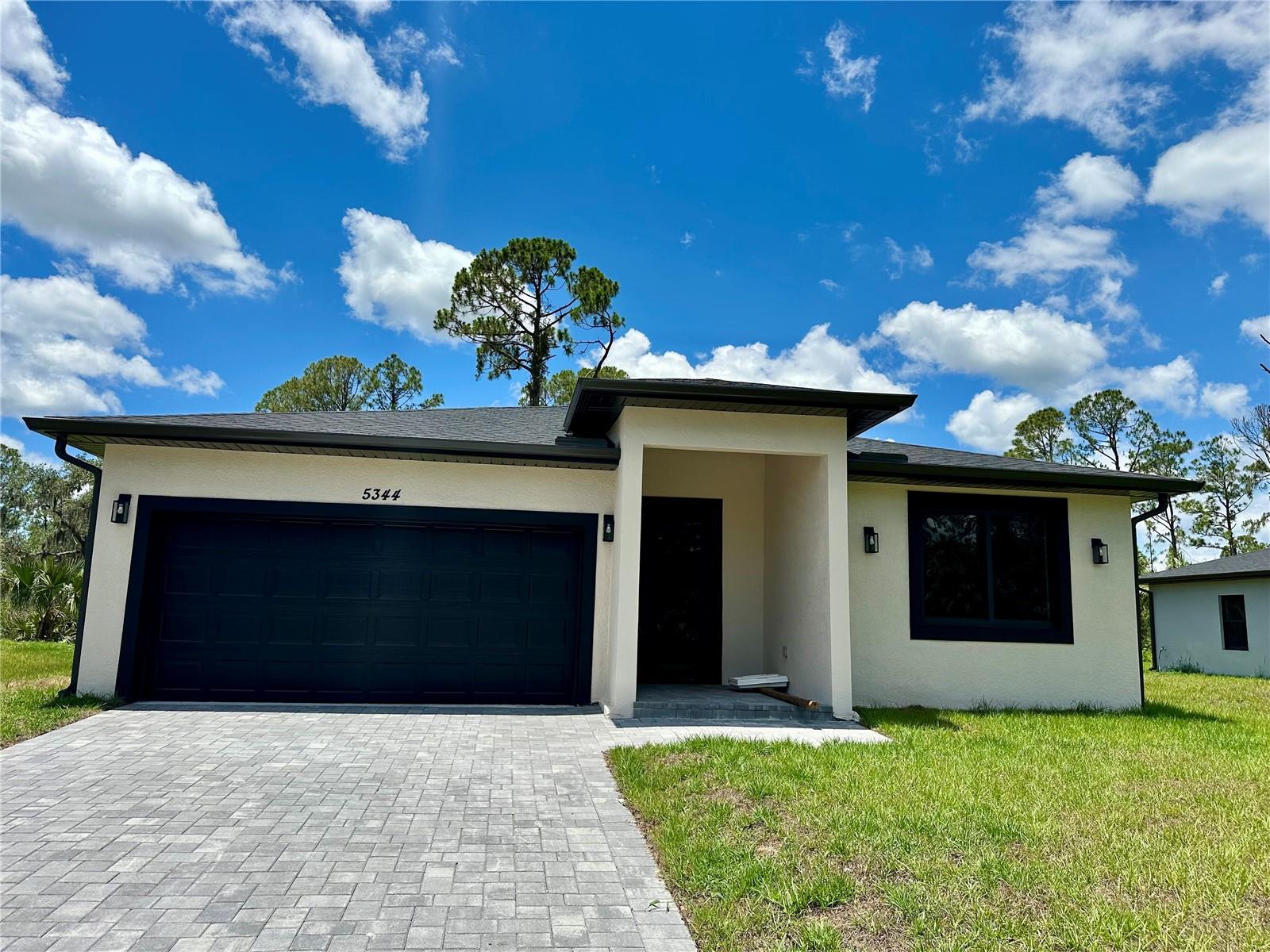 PORT CHARLOTTE SUB 30 - Residential Lease