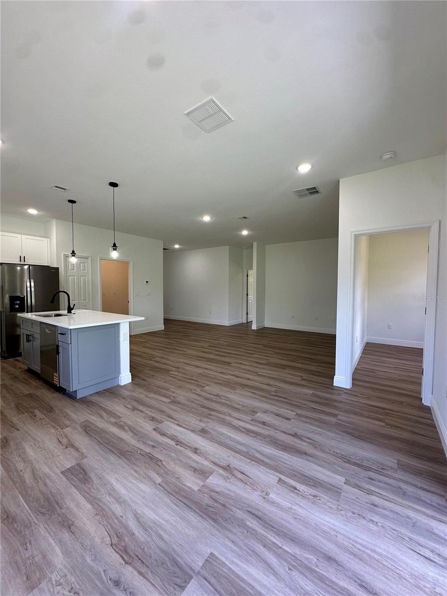 PORT CHARLOTTE SUB 30 - Residential Lease