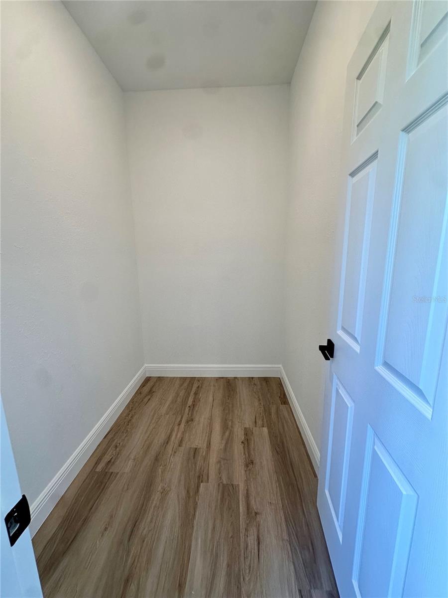 PORT CHARLOTTE SUB 30 - Residential Lease