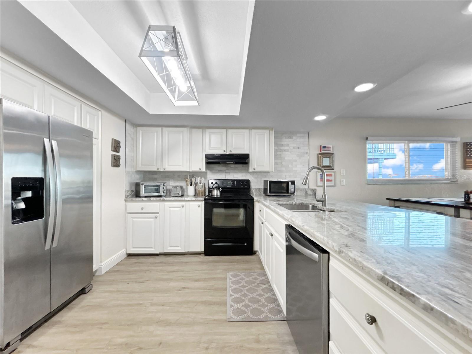 BAY COVE MANOR CONDO - Residential