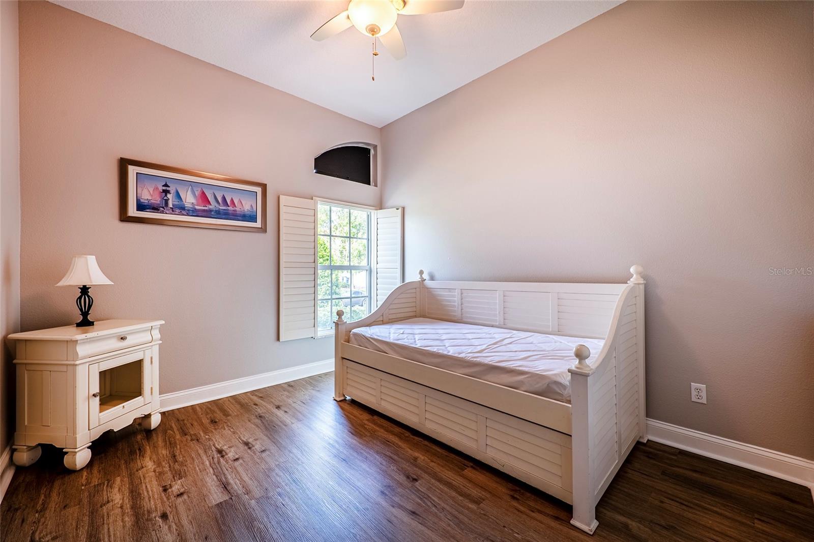GULF HARBOR VILLAS PH 01 - Residential