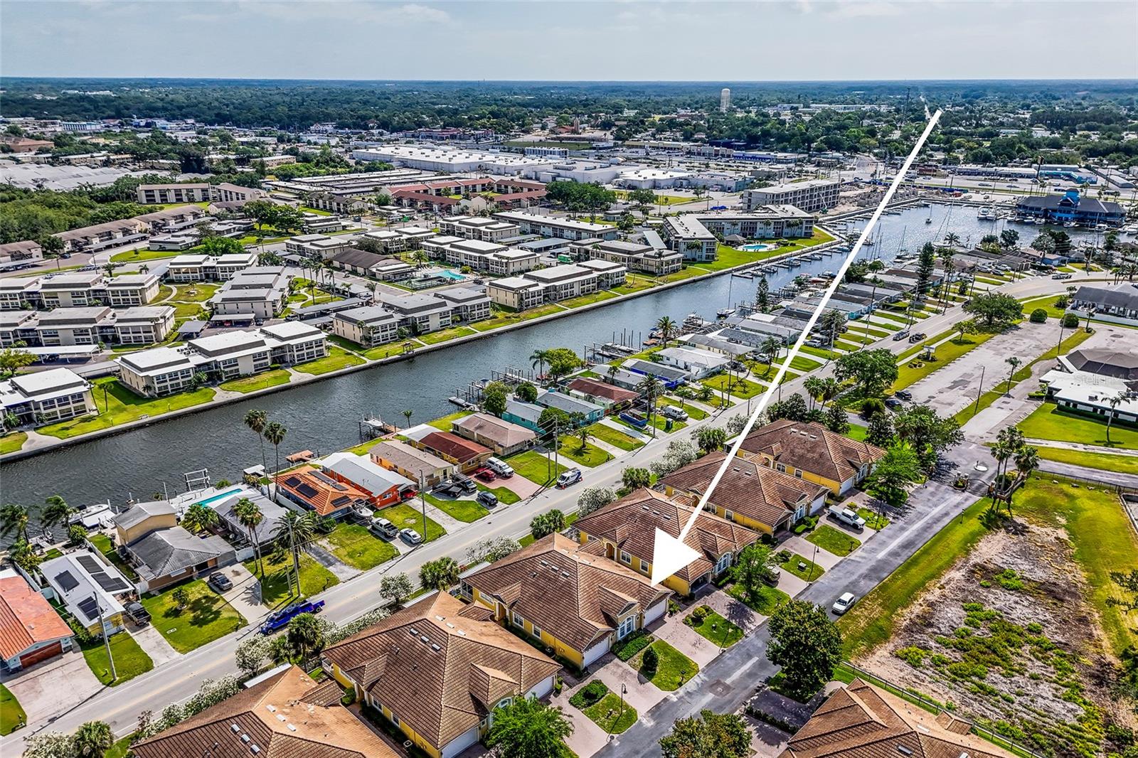 GULF HARBOR VILLAS PH 01 - Residential