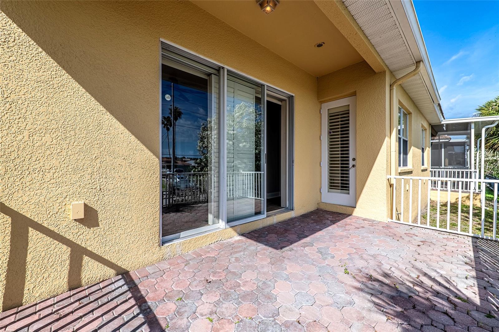 GULF HARBOR VILLAS PH 01 - Residential