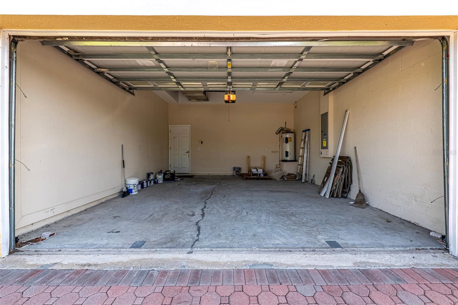 GULF HARBOR VILLAS PH 01 - Residential