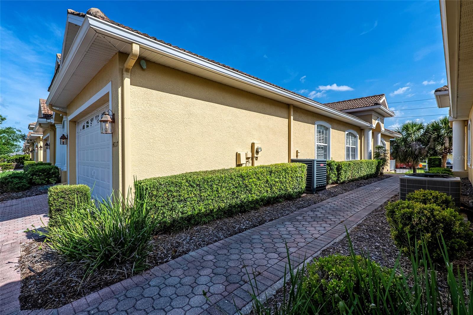 GULF HARBOR VILLAS PH 01 - Residential