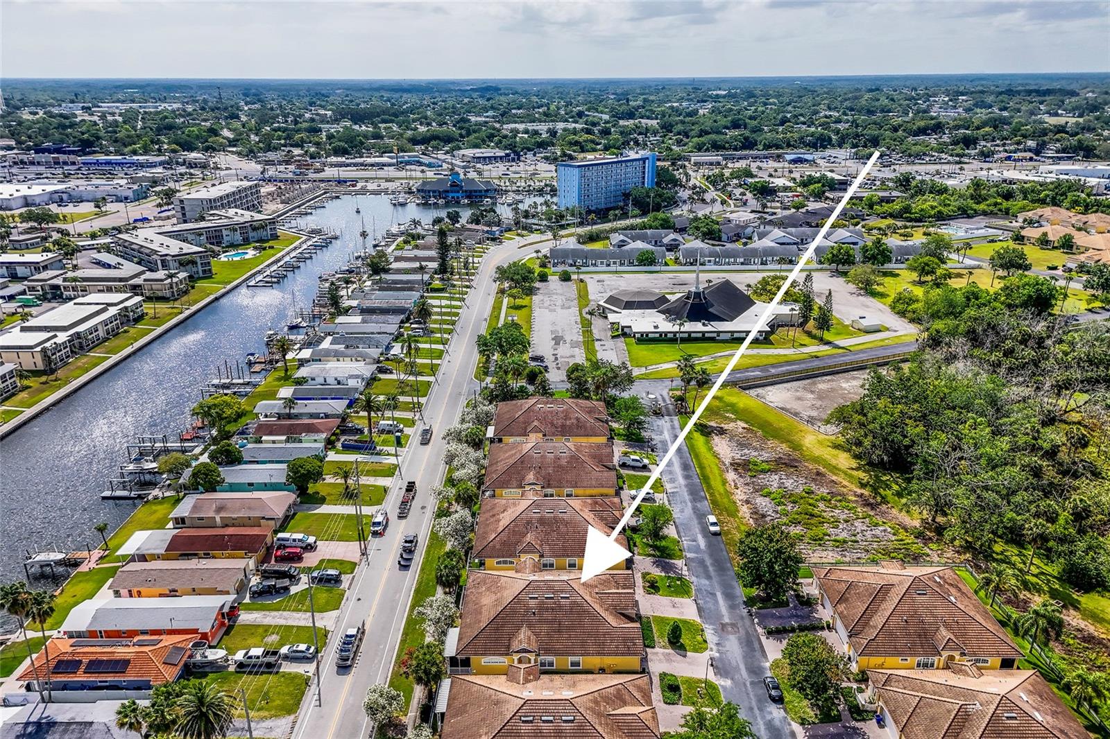 GULF HARBOR VILLAS PH 01 - Residential
