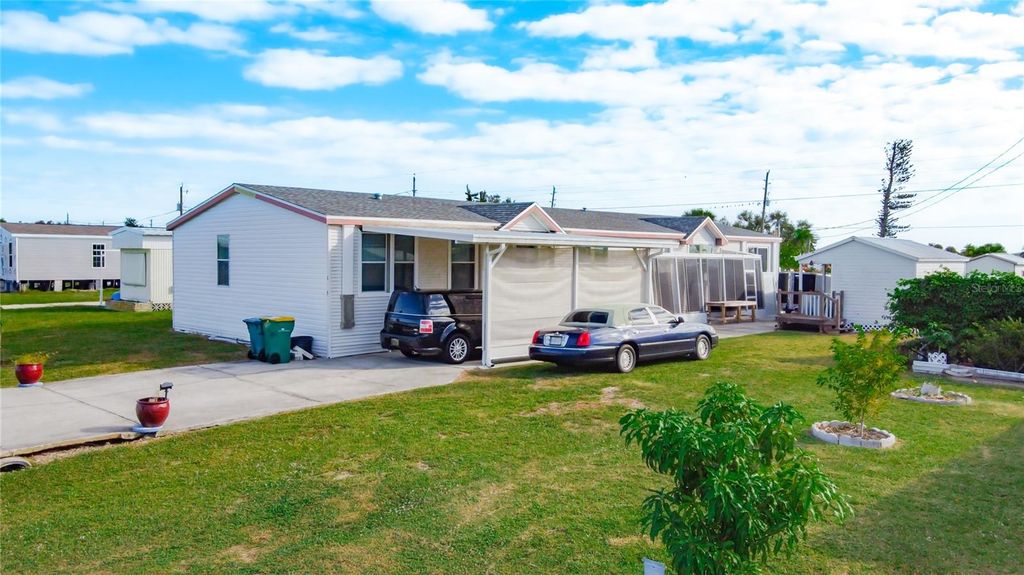 Photo of 1275 Seagull Drive, Englewood, FL 34224 (MLS # D6143173)