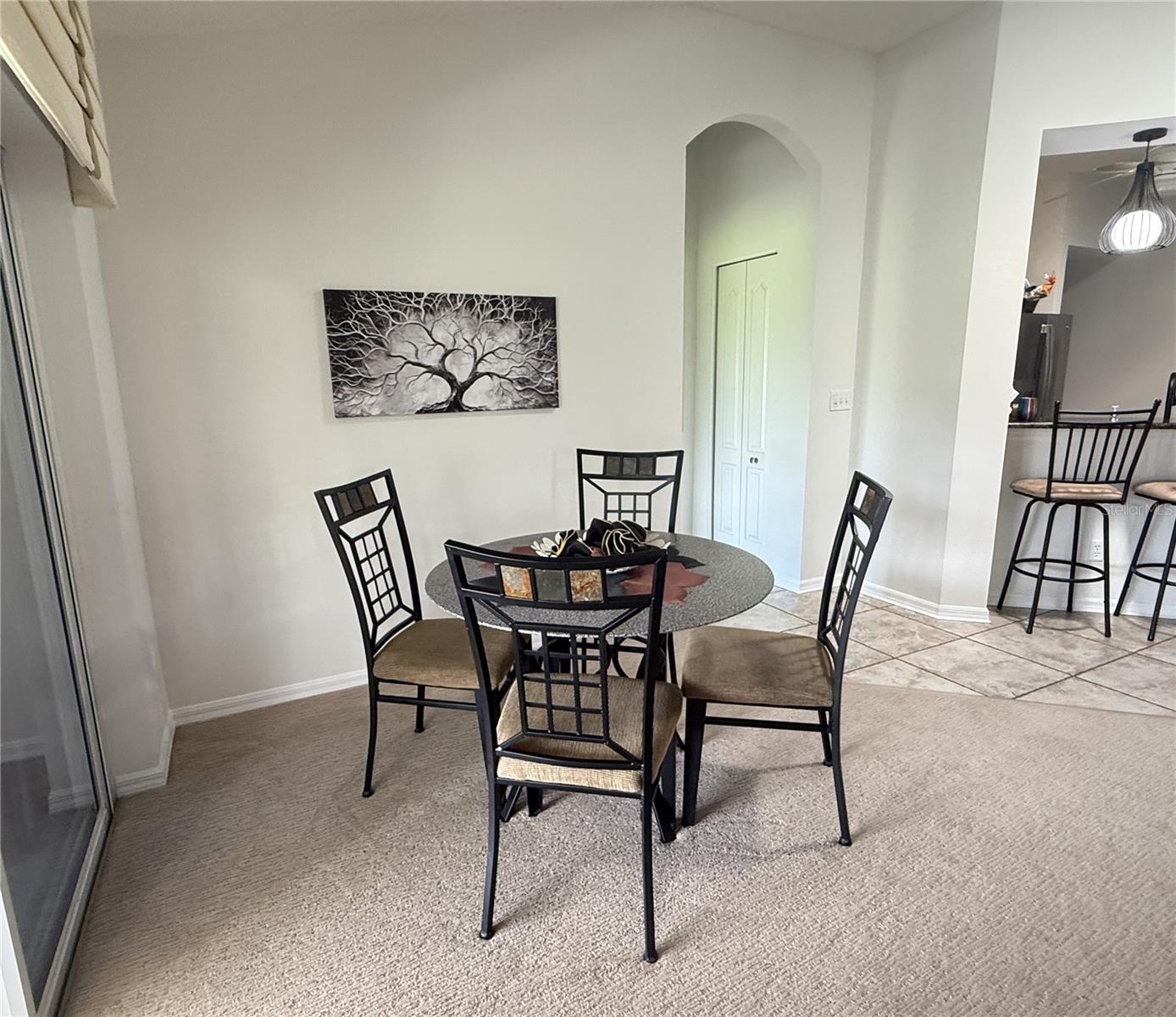 BROOKFIELD CONDO - Residential Lease