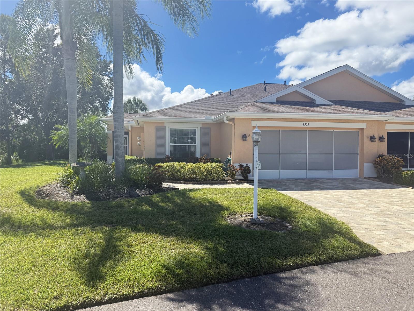 BROOKFIELD CONDO - Residential Lease