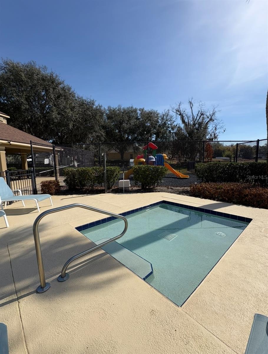 REMINGTON OAKS - Residential