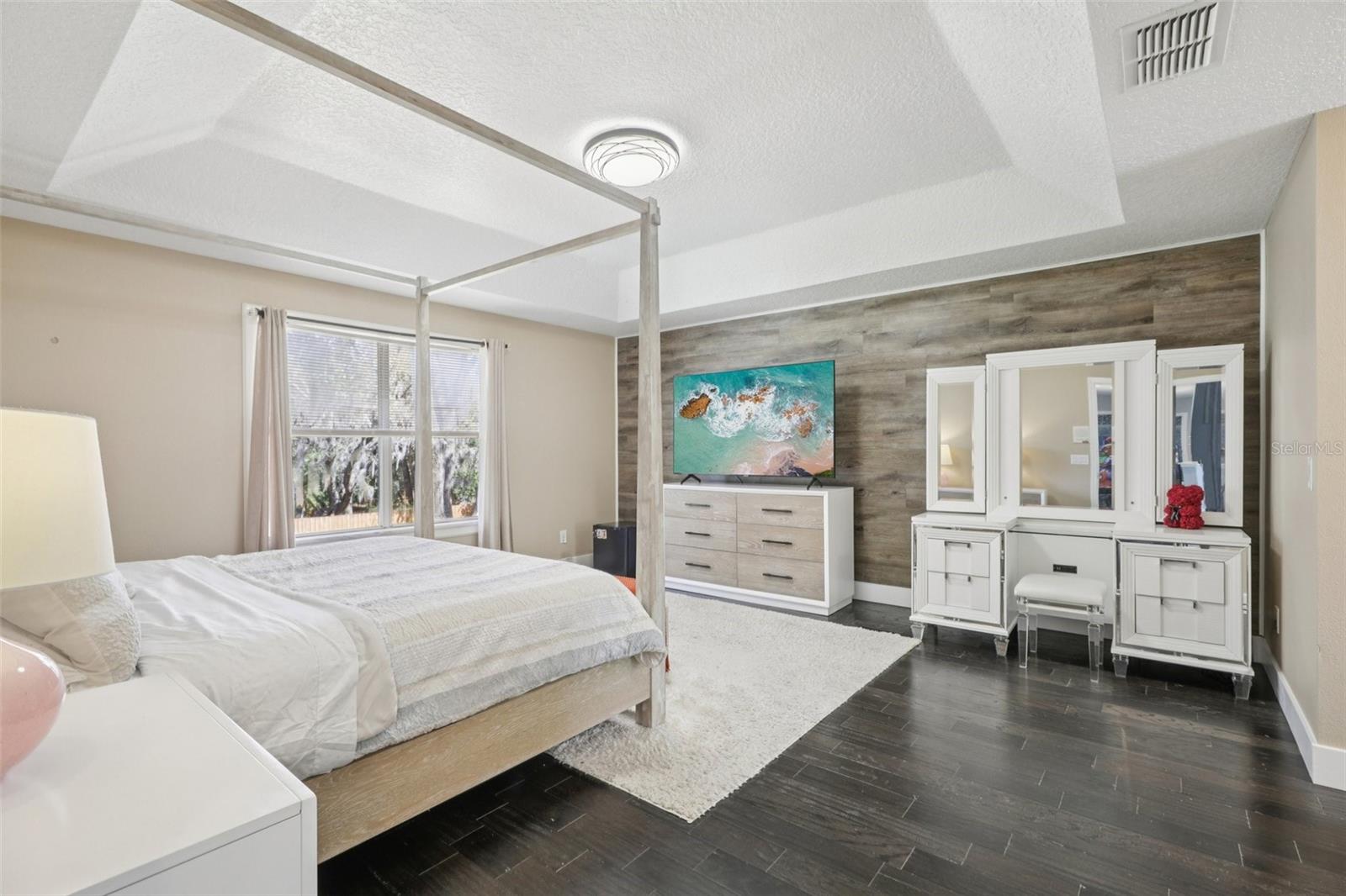 REMINGTON OAKS - Residential