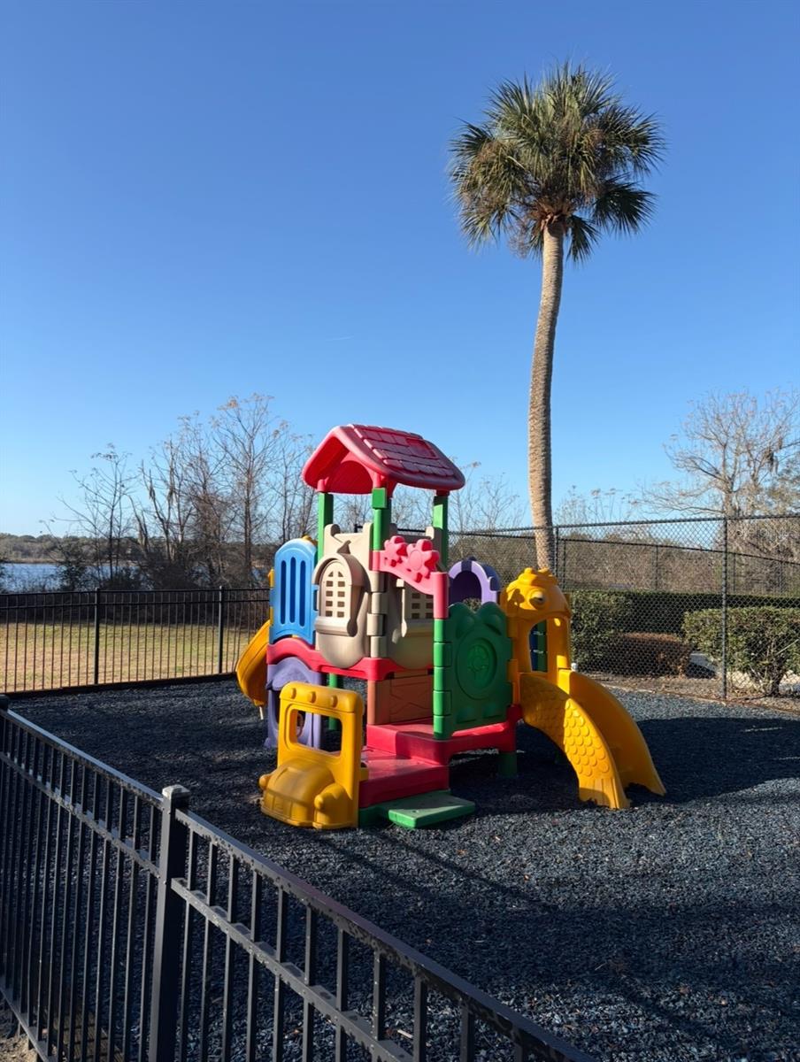 REMINGTON OAKS - Residential