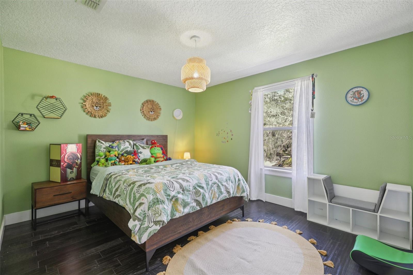 REMINGTON OAKS - Residential