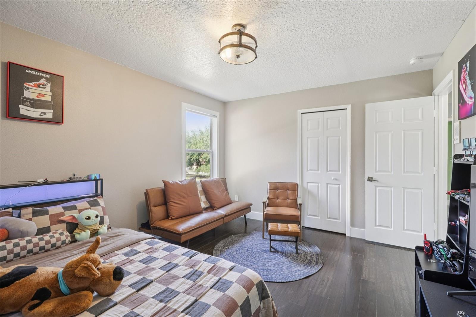 REMINGTON OAKS - Residential