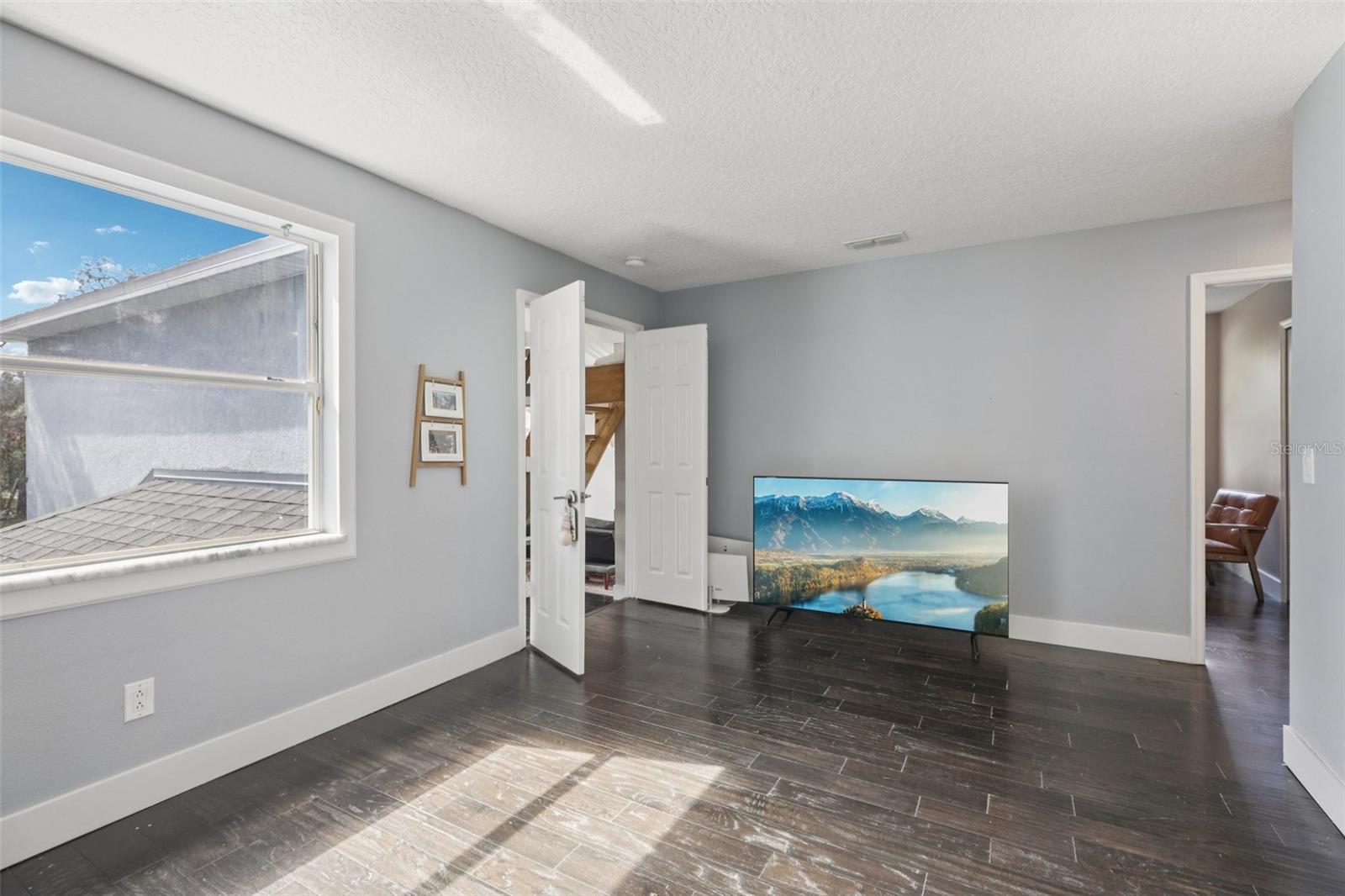 REMINGTON OAKS - Residential