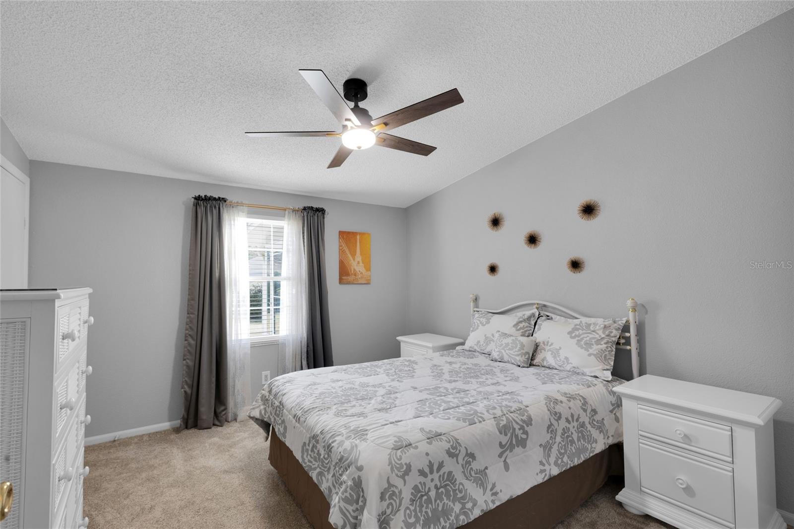 LADY LAKE ORANGE BLOSSOM GARDENS - Residential