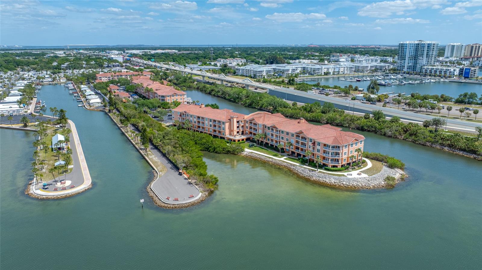 CULBREATH KEY BAYSIDE CONDOMIN - Residential