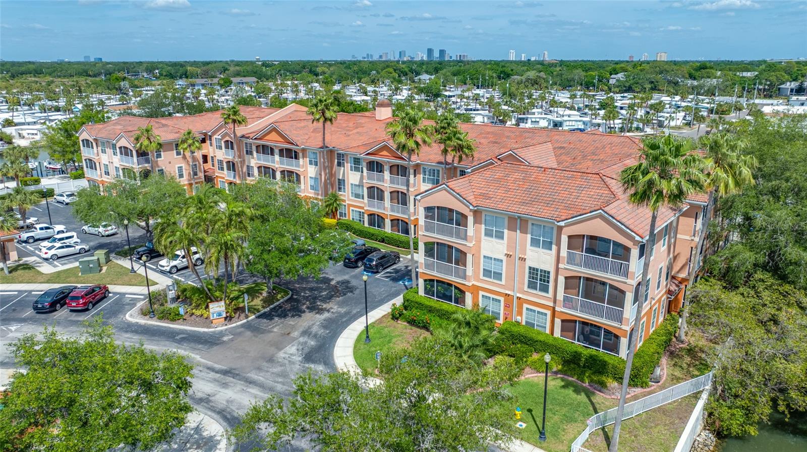 CULBREATH KEY BAYSIDE CONDOMIN - Residential