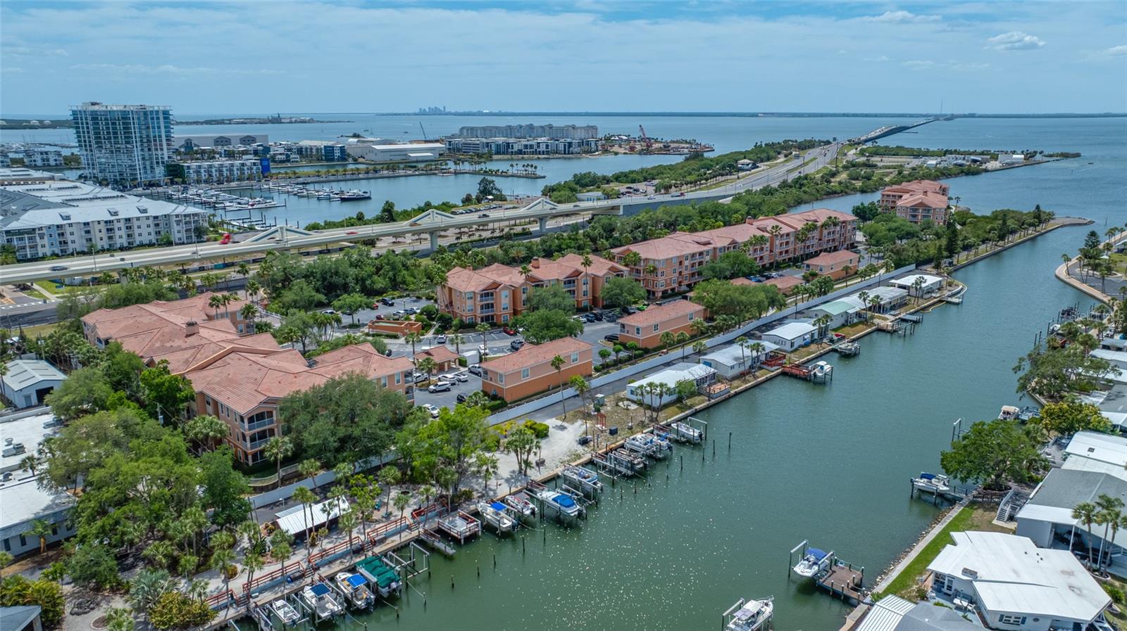 CULBREATH KEY BAYSIDE CONDOMIN - Residential