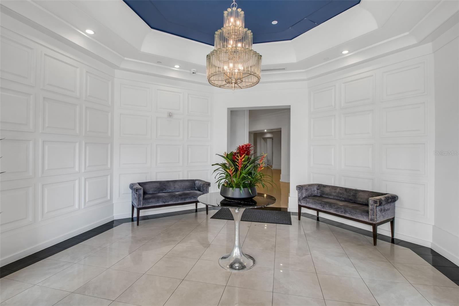 1350 MAIN RESIDENTIAL - Residential