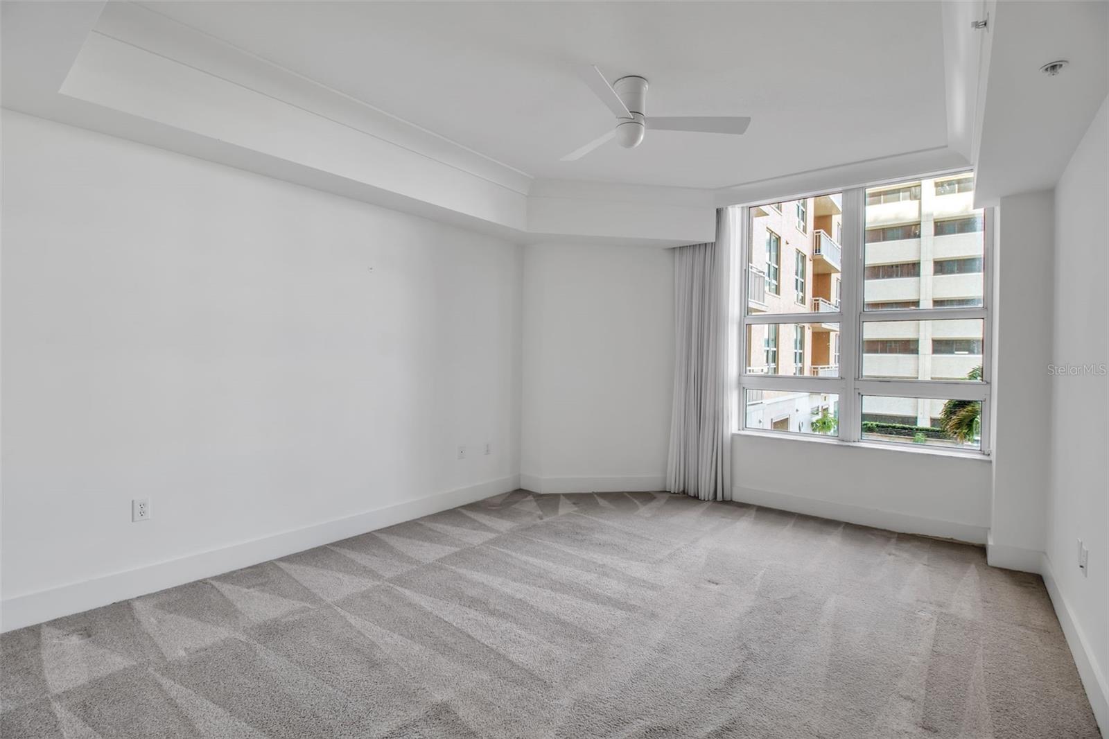 1350 MAIN RESIDENTIAL - Residential