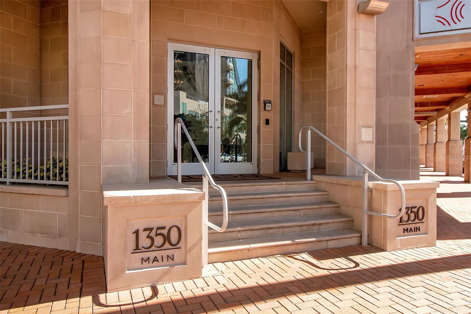 1350 MAIN STREET 707