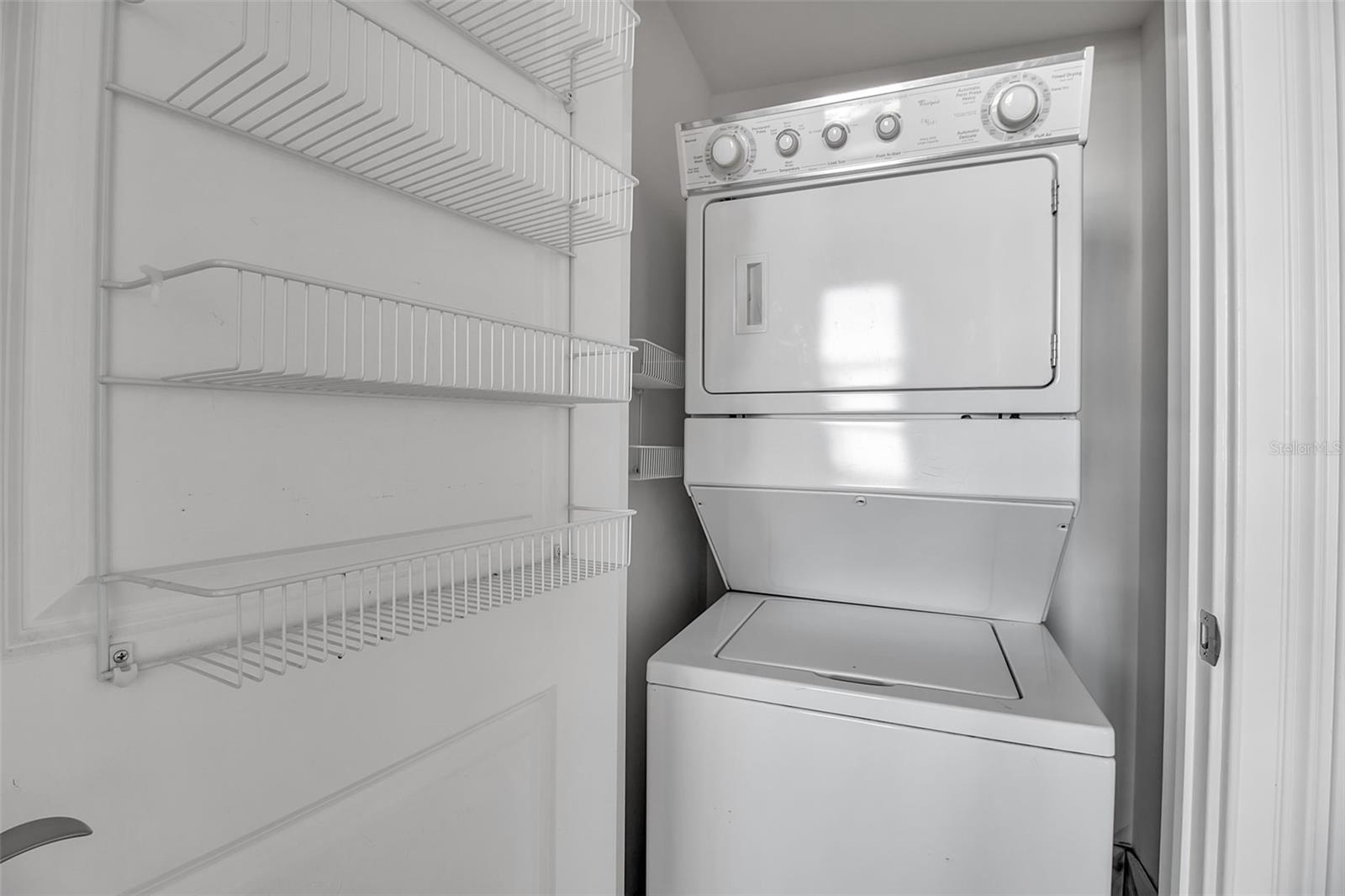 1350 MAIN RESIDENTIAL - Residential