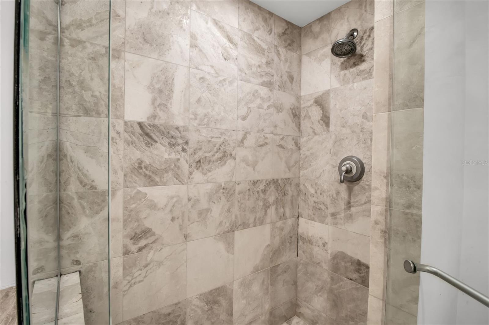 1350 MAIN RESIDENTIAL - Residential