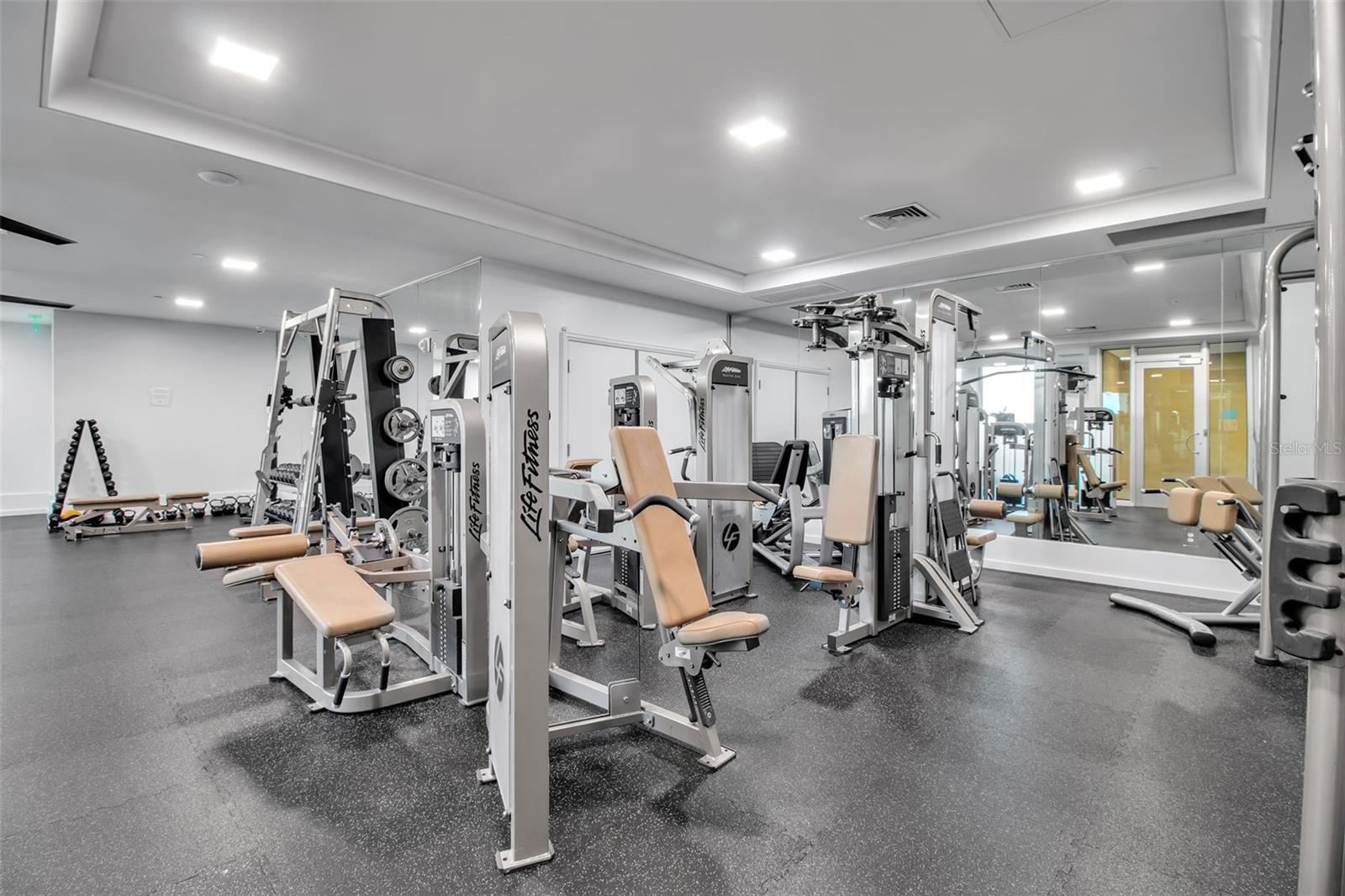 1350 MAIN RESIDENTIAL - Residential