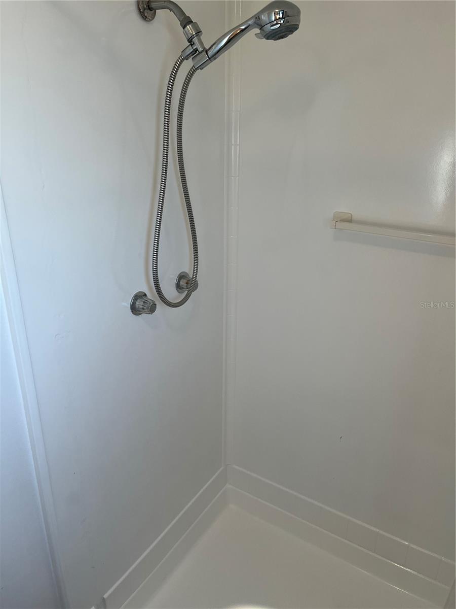 VENICE ISLE - Residential