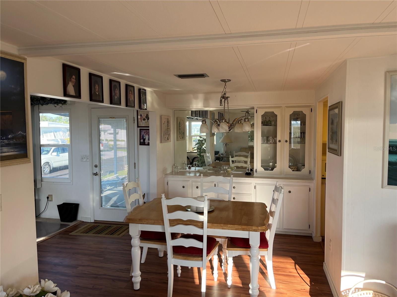 VENICE ISLE - Residential