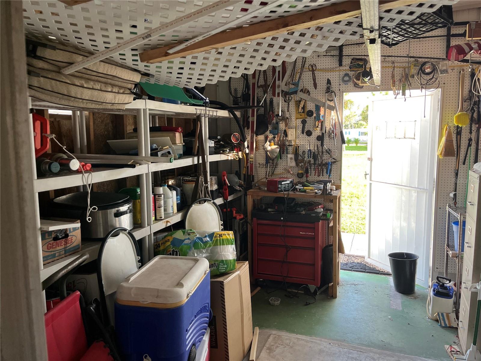 VENICE ISLE - Residential