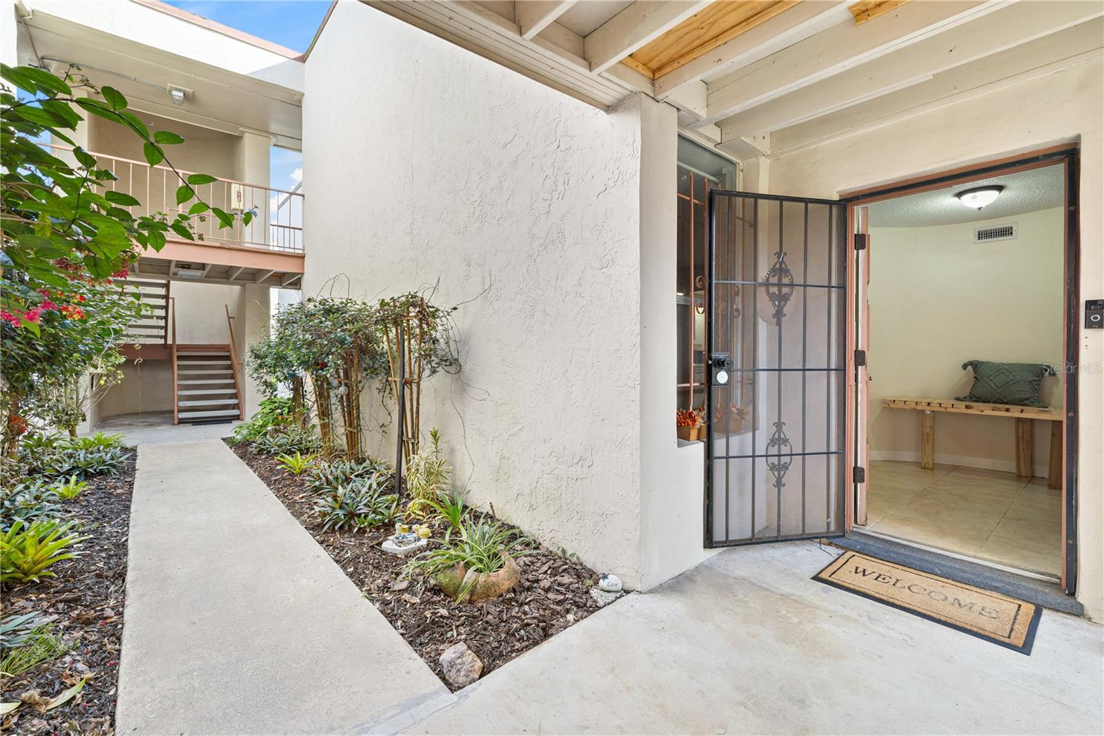 ROYAL ARMS CONDO - Residential