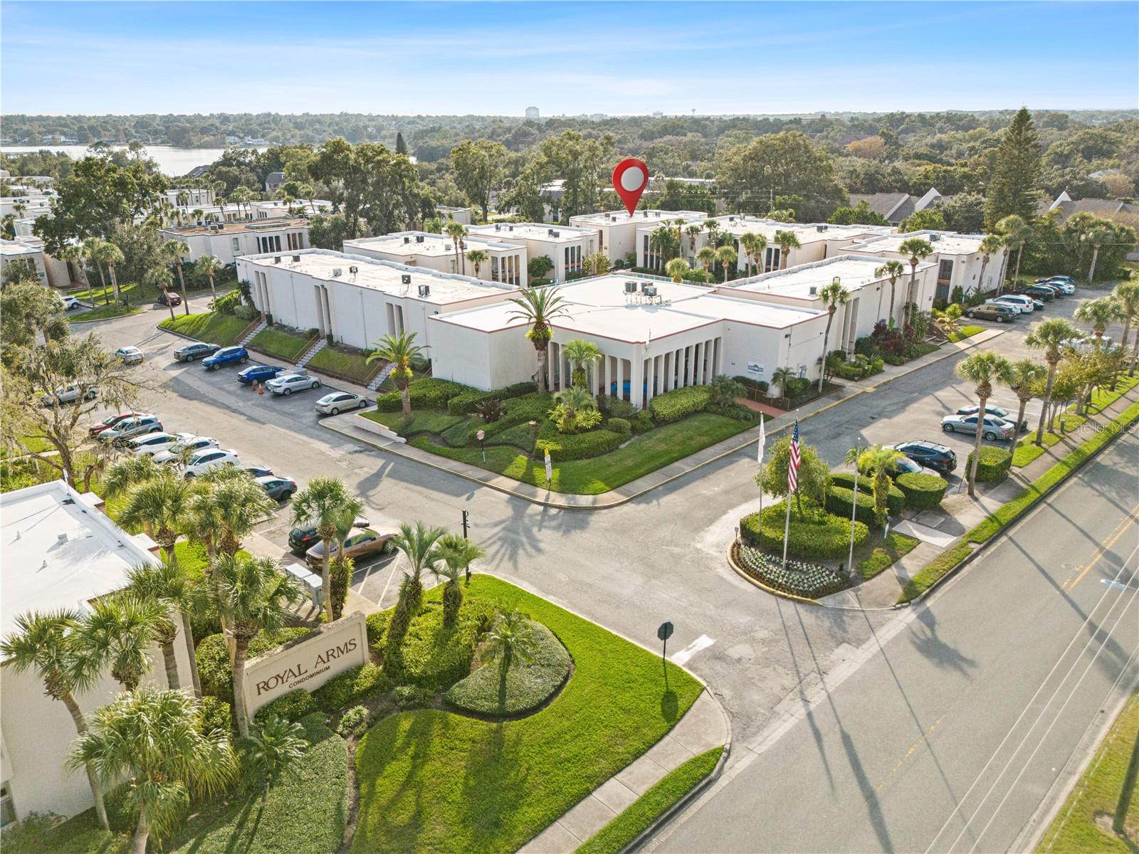 ROYAL ARMS CONDO - Residential