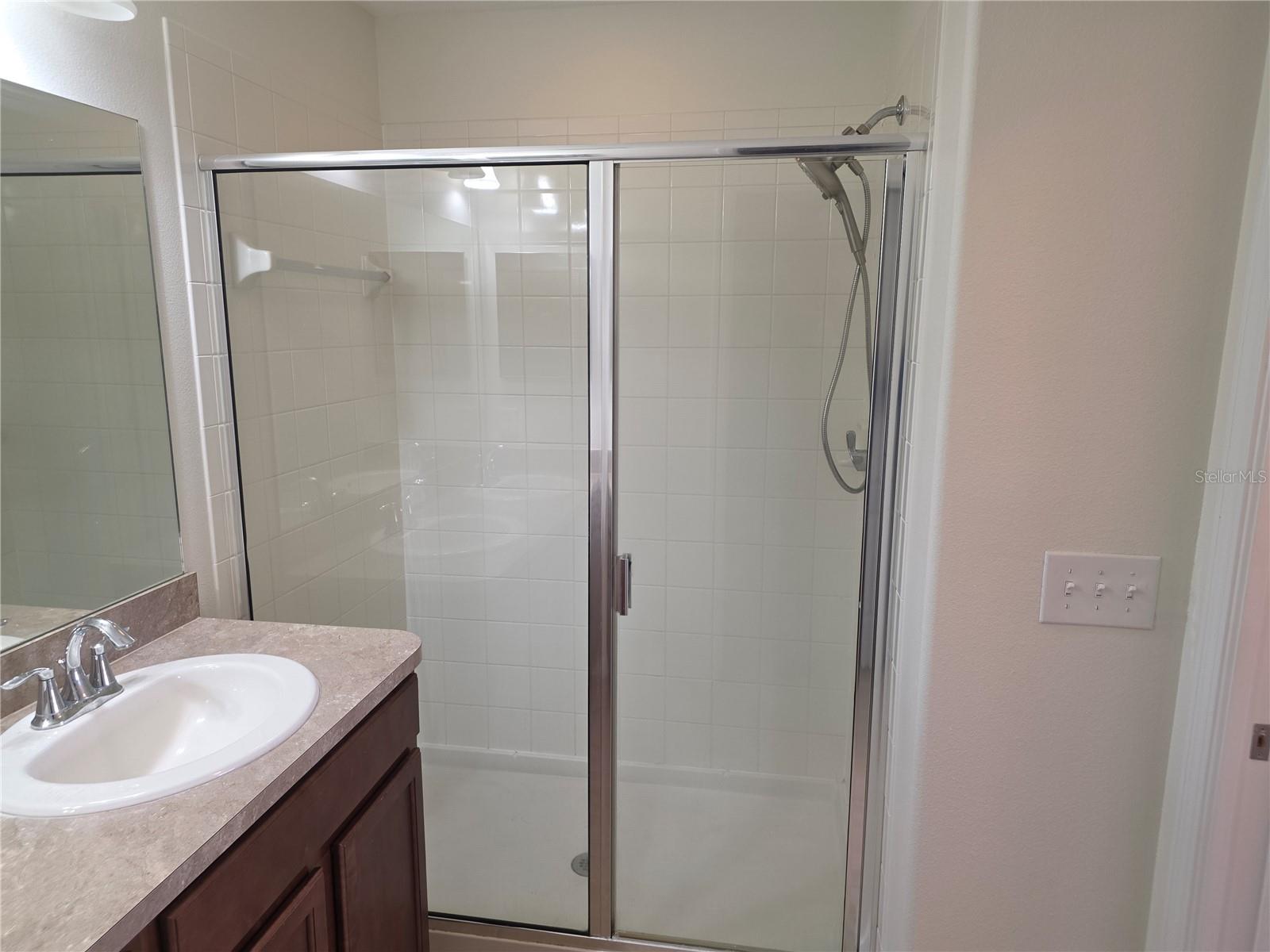 WYNDHAM LAKES ESTATES - Residential