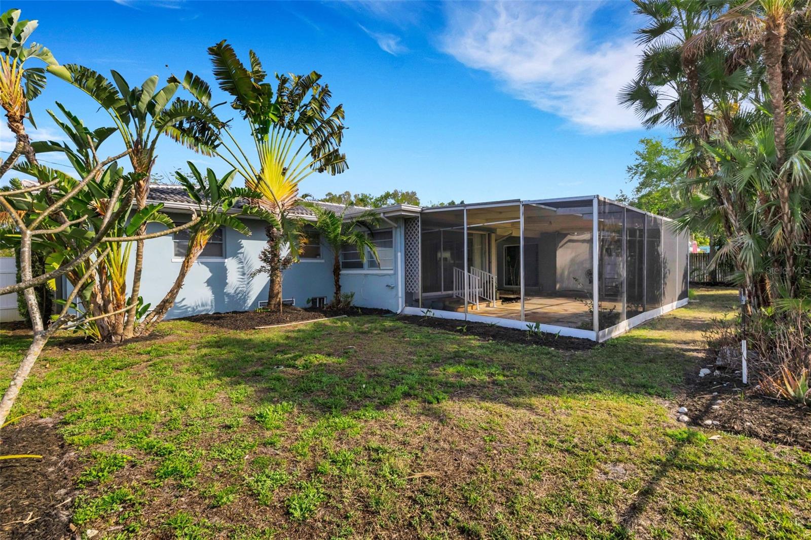 BOCA CIEGA SHORES - Residential