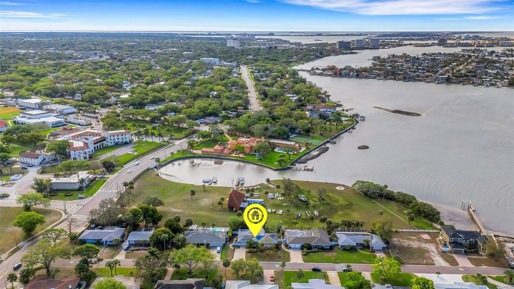 Photo of 7912 Garden Drive N, St Petersburg, FL 33710 (MLS # TB8488470)