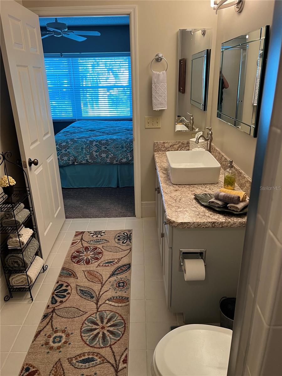 ON TOP OF THE WORLD - Residential