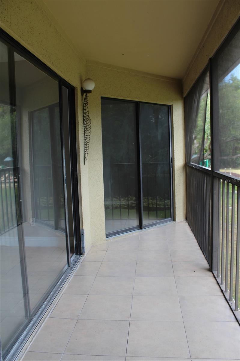 MERIDIAN LUXURY CONDO - Residential Lease