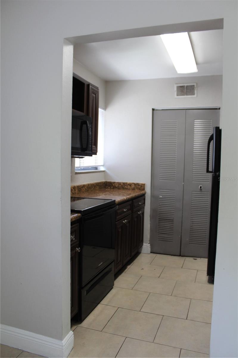 MERIDIAN LUXURY CONDO - Residential Lease